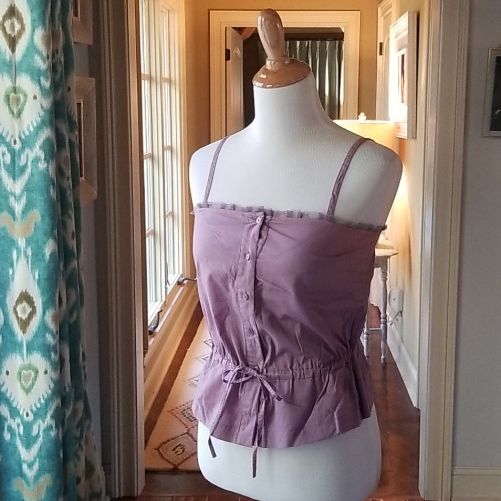 Gap button-down tank top with lace trim